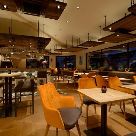 Danner'S Hotel Loewen