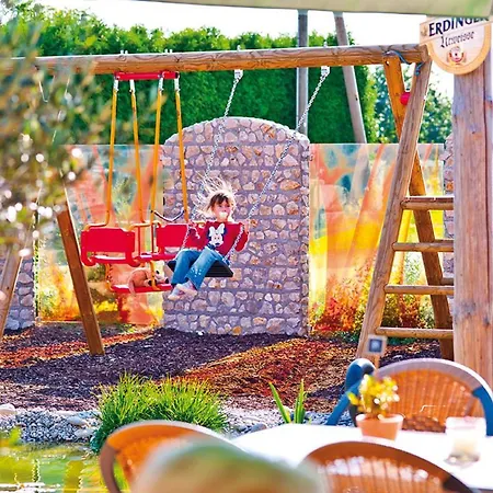 Hotell Danner'S Hotel Loewen 3*