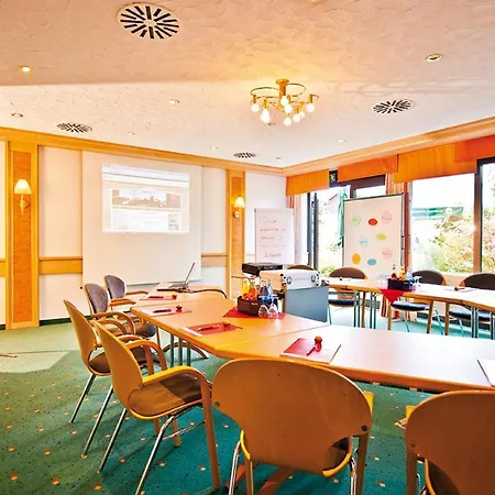 Danner'S Hotel Loewen