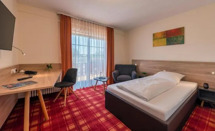 호텔 Danner's Loewen 마르살켄침메른